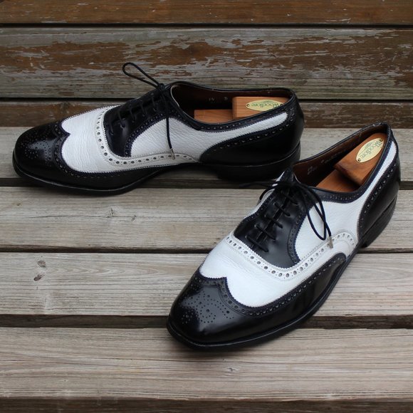 VTG Allen Edmonds Black & White Spectator Wingtips - Picture 5 of 13